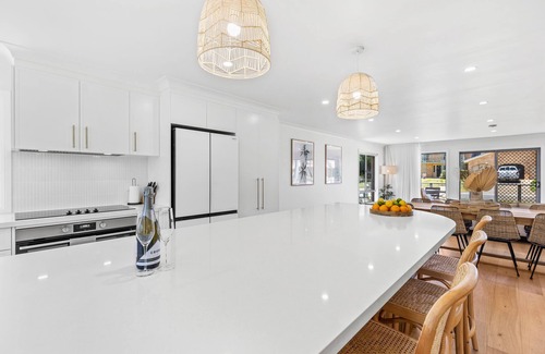 Dolphin Point House | Coastal Beach House. Perfect for family group getaway.