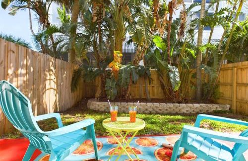 Port Canaveral House | Coastal Bliss Retreat - Beach Vibes & Rockets