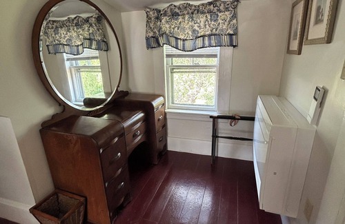 Moody House | Coastal Comfort: Family-Friendly 2BR Beach House in the Heart of Wells