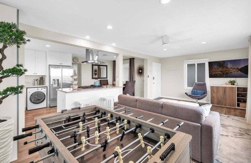 South Oceanside Condo | Coastal Comfort | Tower 9 Condo w/Ocean Views