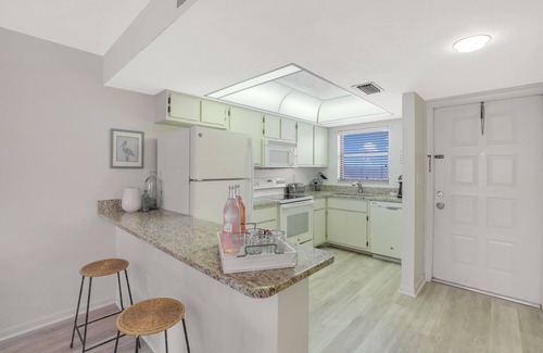 Vanderbilt Beach Condo | Coastal Condo Steps from Vanderbilt Beach