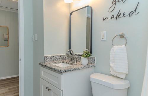 Covington House | Coastal Cottage 1/2 mile from Covington Square