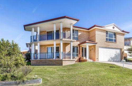 Shell Cove House | Coastal Delight In Shellcove