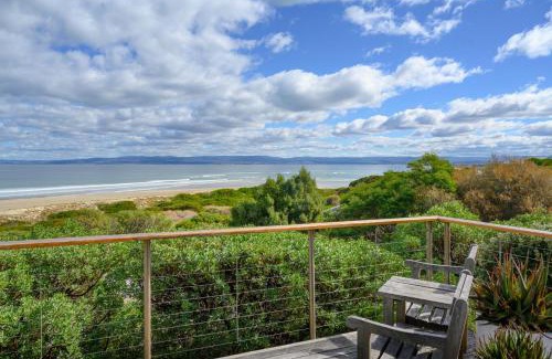Coles Bay House | Coastal Escape ~ a sublime retreat!