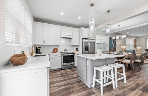 Cortez House | Coastal Escape! Eco Home w/Pool & Dock!