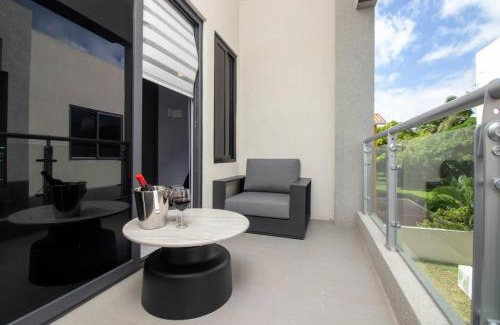 Tower Isle House | Coastal Escape in Riviera Tower Isle Beach Neaby