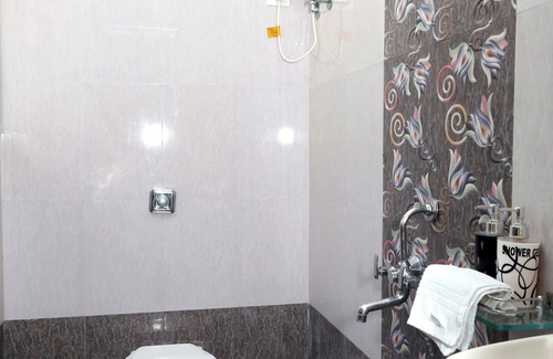 Nagaon Hotel | Coastal Gateway Resort, 3 min walk to Nagaon Beach