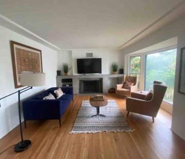 Playa Del Rey House | Coastal Los Angeles Retreat - Huge & Amazing Floor Plan in LA