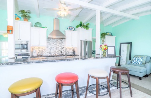 Cedar Lane House | Coastal Luxury Home- Infinity Pool and Beach Views!