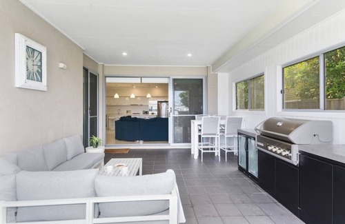 Barrack Heights House | Coastal Palms Escape Your Ideal Family Getaway