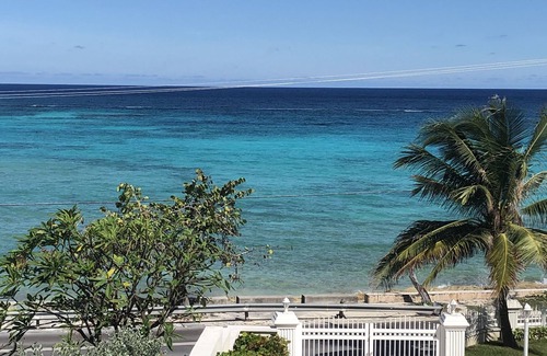 Gambier Villa | Coastal Shore Condominiums I