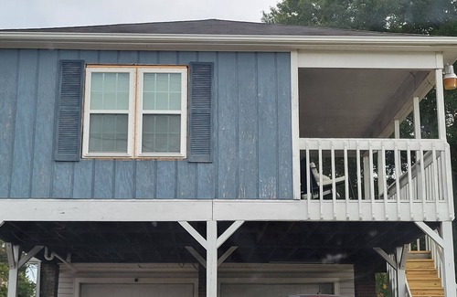 Kernersville Apartment | Coastal Themed studio with lots of amenities in peaceful Kernersville.