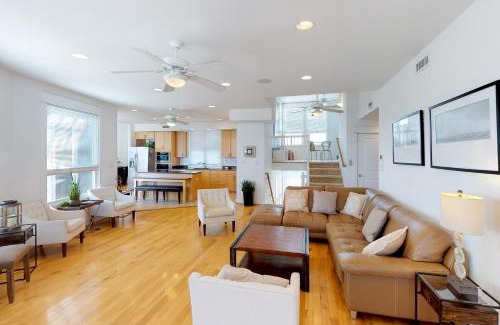 Sandbridge House | Coastal View II