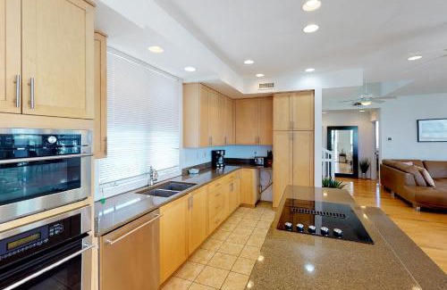 Sandbridge House | Coastal View II