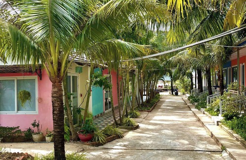 Cua Lap Apartment | Coastal Village PQ