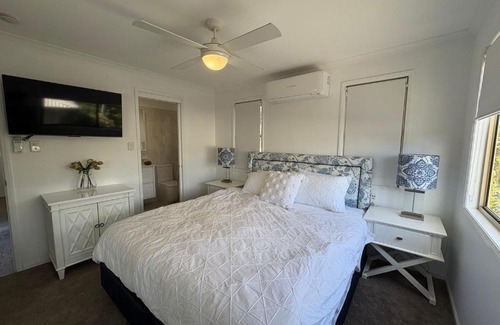 Caloundra Apartment | 'Coasterly' Osterley AVE Unit 1