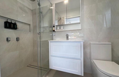 Caloundra Apartment | 'Coasterly' Osterley AVE Unit 1