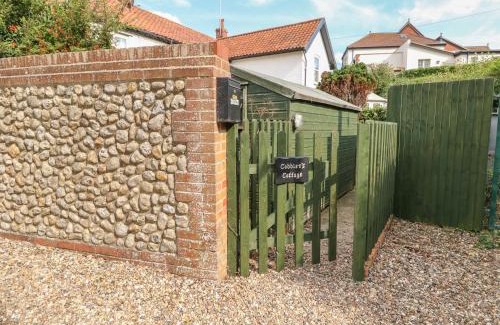 Mundesley House | Cobbler's Cottage