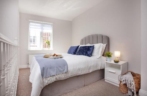 Sidmouth House | Cobblers Cottage