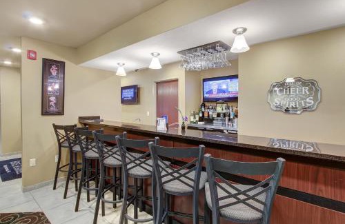 Waynesboro Hotel | Cobblestone Hotel & Suites - Waynesboro
