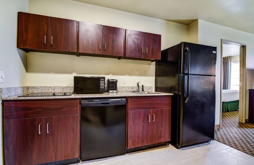 Lakin Hotel | Cobblestone Inn & Suites - Lakin