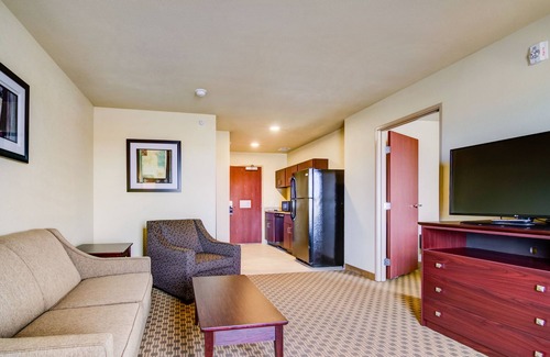 Lakin Hotel | Cobblestone Inn & Suites - Lakin