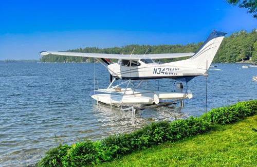 Winthrop House | Cobbossee Hideaway
