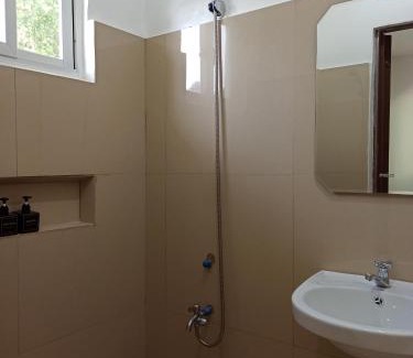 Aborlan Hotel | Coco Bloom