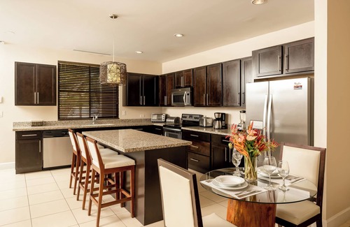 Coco Apartment | Coco Breeze Private Residence