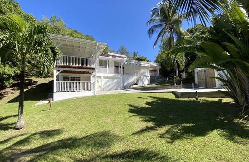 Rifflet Apartment | Coco-mango Apt. B, Studio Cosy, vue mer à 250 m de la Plage de la Perle