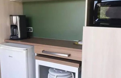 Pressignac House | Coco Sweet 17m2 Seeblick - 2 Schlafzimmer + halb überdachte Terrasse (ohne Sanitäranlagen) 4 Personen