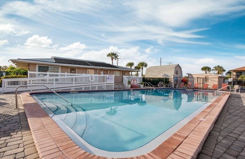 Cocoa Beach Condo | Cocoa Beach Oceanfront Complex First Floor