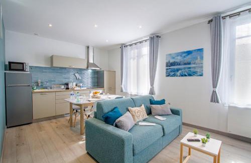 Chalons-en-Champagne Apartment | Cocon d'Hiver - Netflix & Wifi - Parking Gratuit - check-in 24H24 - Kit Bébé disponible sur demande - Emplacement Vélos - GoodMarning