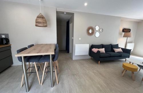 Les Camoins Apartment | Cocon de douceur jardin et piscine