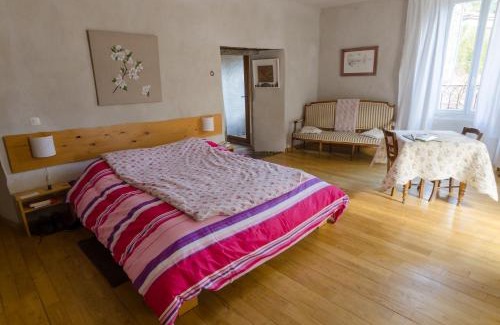 Saint-Andre-de-Valborgne Bed & Breakfast | Cocon des Cévennes - Pierre de Lune
