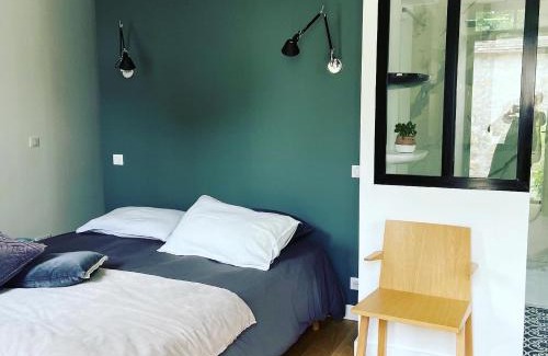 Bourron-Marlotte Bed & Breakfast | Cocon en lisière de forêt