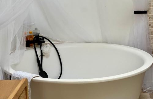 Saint-Andre-de-Cubzac Bed & Breakfast | Cocon nature proche Bordeaux
