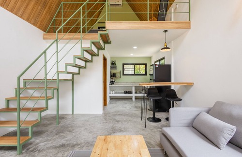 Hin Hong Apartment | Coconut WayWay Suite 1, Koh Phangan