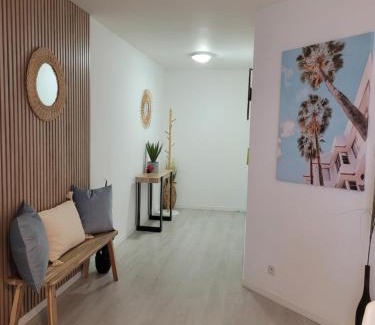 Survilliers Apartment | COCOONING HOUSE 211 SUITE AZUR appartement AEROPORT PARIS ROISSY CDG, PARC ASTERIX, CHATEAU DE CHANTILLY, STADE DE FRANCE