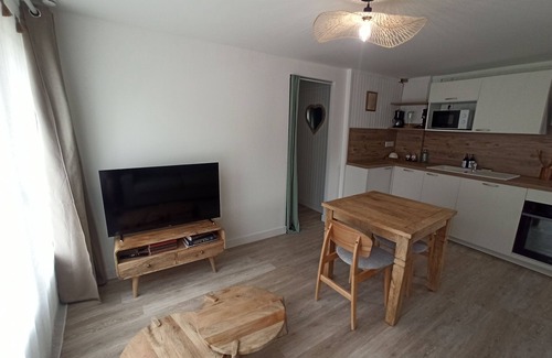 Criquetot-lʼEsneval Cottage | Coeur de Normandie Gite
