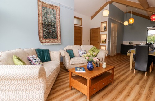 Sturminster Newton Apartment | COINTREE, pet friendly in Sturminster Newton