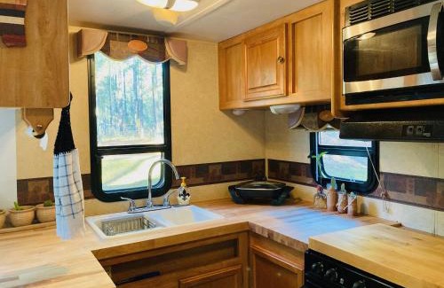 Tylertown House | Colby's River Retreat