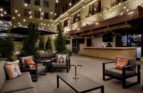 Downtown Oklahoma City Hotel | Colcord Hotel Oklahoma City, Curio Collection by Hilton