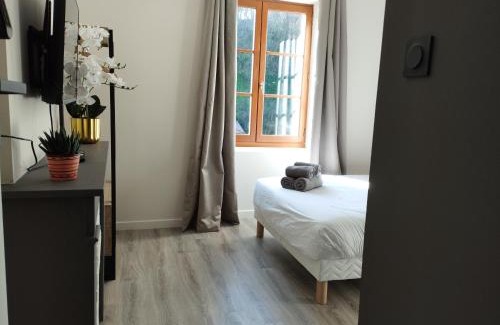 Cremieu Apartment | CoLiving des Moulins sur Crémieu 3étoiles - Proche de Lyon & Bugey