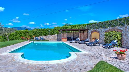 Montecastrilli Villa | COLLE DEL SOLE 7&1, Emma Villas