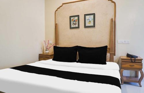 Aundh Hotel | Collection O Baner Road Pune formerly HotelRajwada