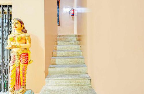 Vijayawada Hotel | Collection O Besant Road