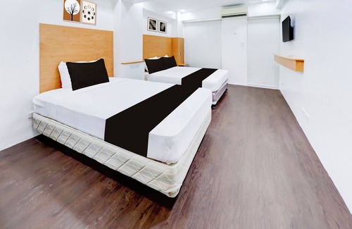 Valenzuela Hotel | Collection O BRBlock Boutique & Residences, Santa Cruz Olympia, Makati