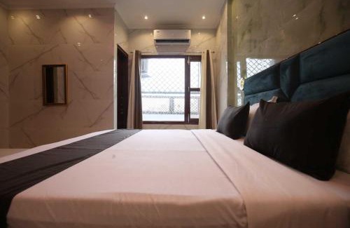 Karnal Hotel | Collection O Kalpana Chawla Hospital Karnal