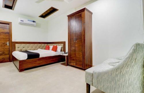 Karnal Hotel | Collection O Kalpana Chawla Hospital Karnal